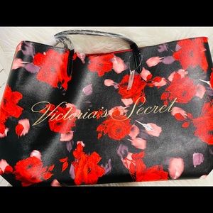 💫❤️❤️💕💕Brand New Victoria Secret Tote bag🌹🌺💐